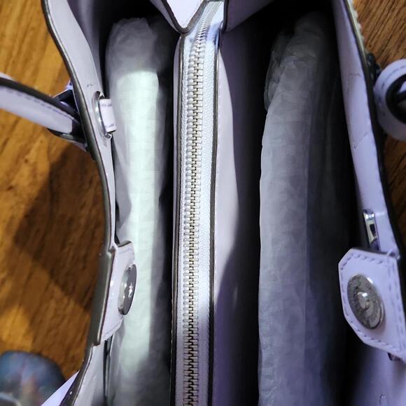 Michael Kors Mercer Studio small center zip satchel light quartz - Picture 9 of 11